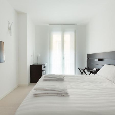 Porta Nuova Bright And Roomy Flat Milano Exterior foto