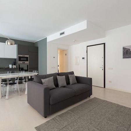 Porta Nuova Bright And Roomy Flat Milano Exterior foto