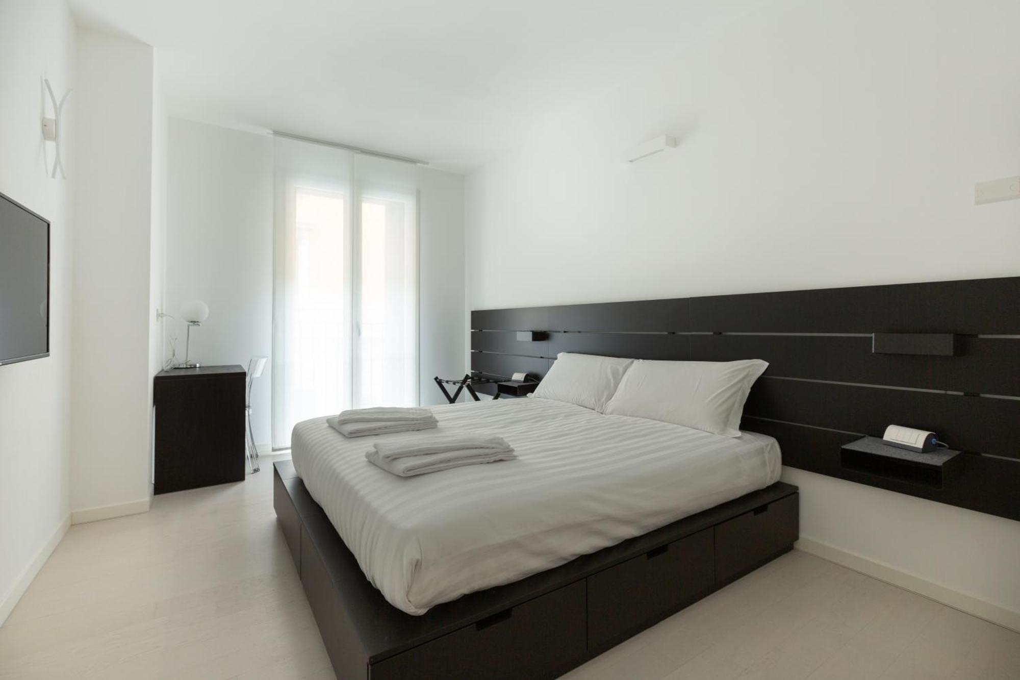 Porta Nuova Bright And Roomy Flat Milano Exterior foto